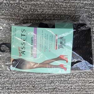 NWT SPANX Assets by Sara Blakely Shaping Tight Textured Wish Bone, Size 1